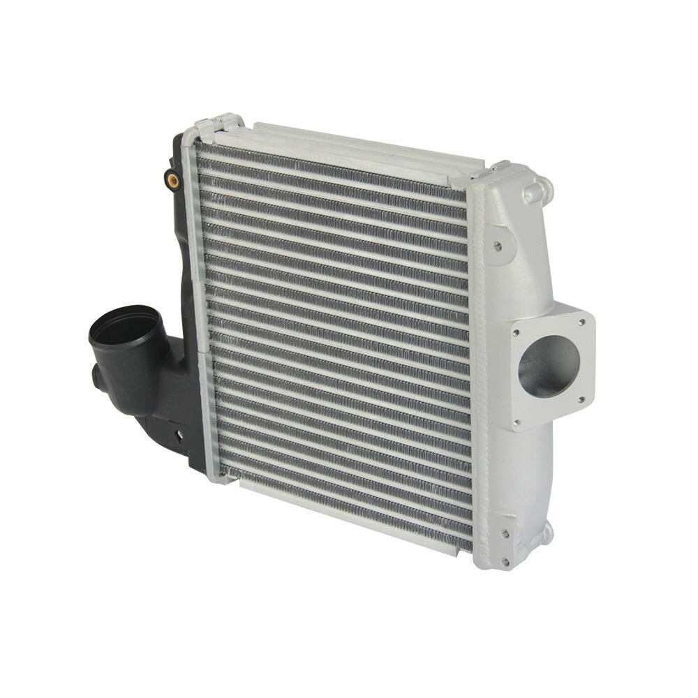 Intercooler Suitable For Toyota Hilux KUN16R KUN26R 3.0L Turbo Diesel 2005–2017 or Mitsubishi Pajero NH 1986–1991.