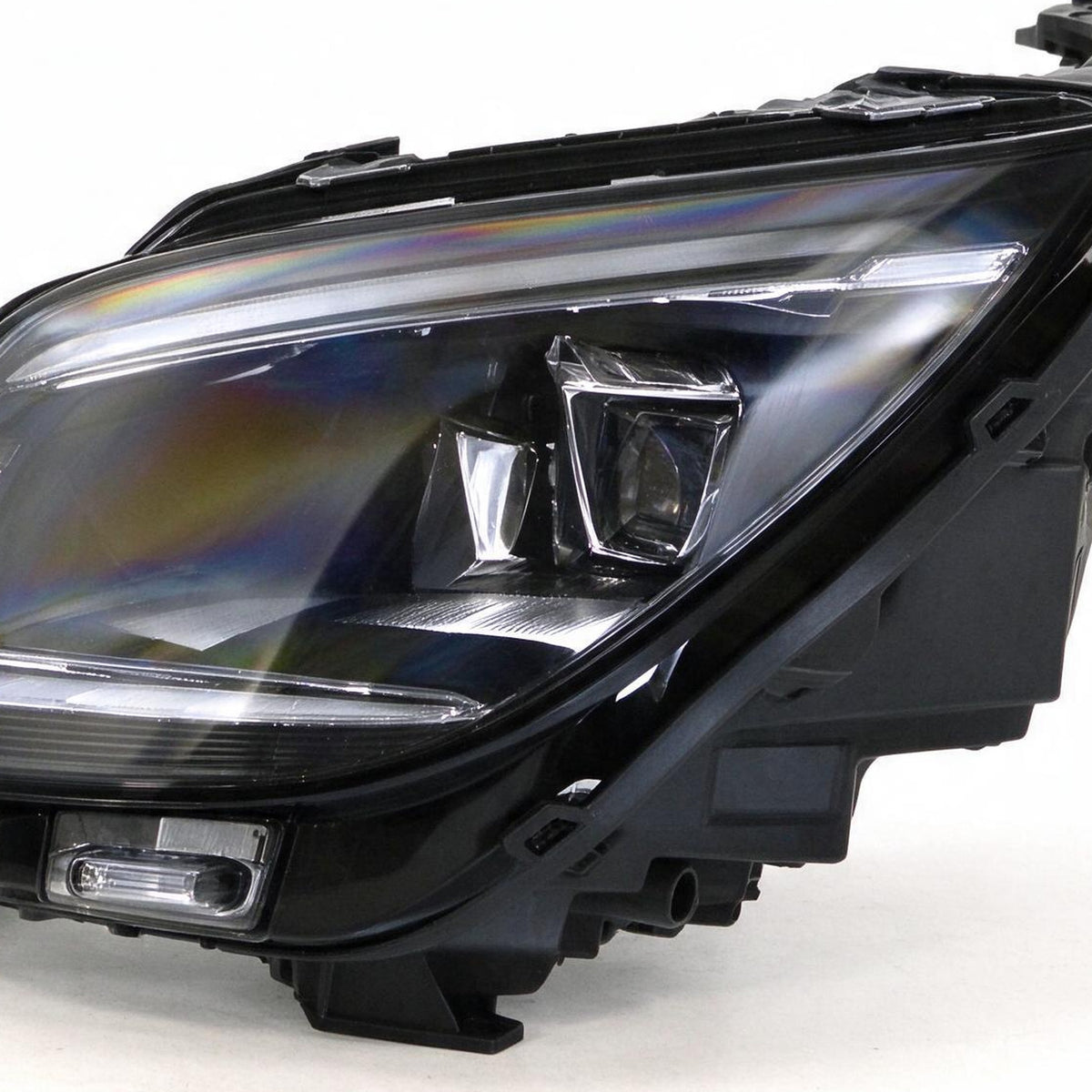 Head Lamp Drivers Side Suitable for Peugeot 3008 5008 1.6L 16168-78280 - XQ1
