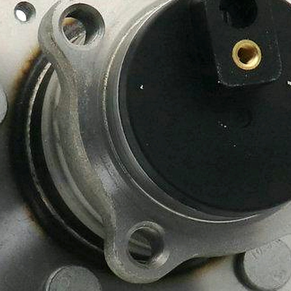 Front Wheel Hub Bearing Assembly with ABS Suitable for SWM X3 X7 2016-2023 - XQ1