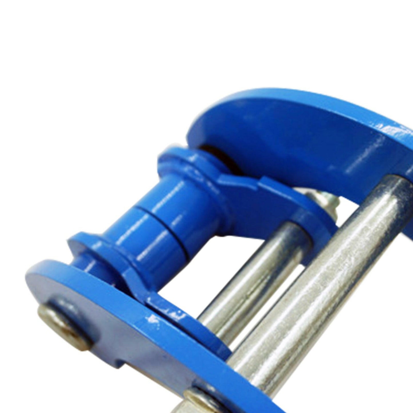 2x Rear Leaf Spring Extended 2 Inch Height Shackles Suitable For Isuzu Holden Rodeo.