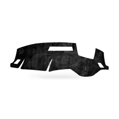 Dash Mat Non-Slip Microfiber Leather Suitable for Mitsubishi Outlander ZM 2021+ - ZT2