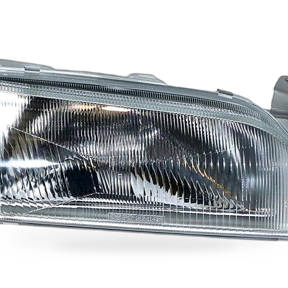 Headlight Driver Side Glass Lens Suitable for Toyota Corolla AE102 1992-1997 - XQ1