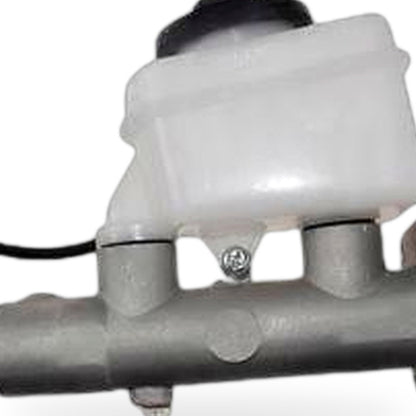 Brake Master Cylinder For Toyota Hilux LN106 LN111 2.8L Diesel 1993-1997 - XQ1