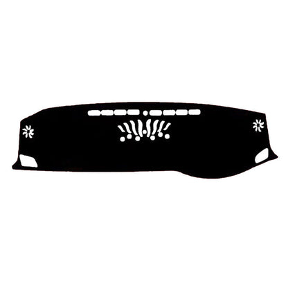 Non-Slip Dash Mat Suitable For LDV D90 SV9A 2017-2022 Dashboard Cover