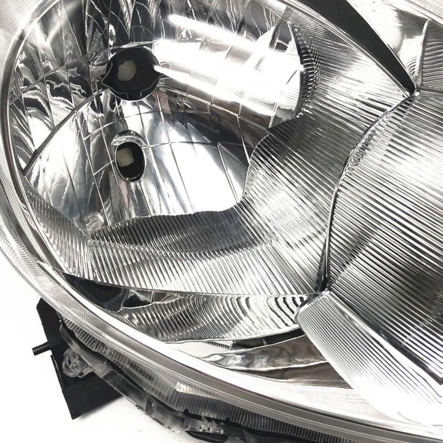 Manual Adjuster Right Head Light Lamp Suitable for Nissan Micra K13