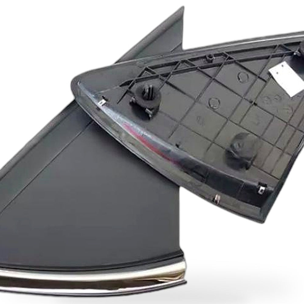 Triangle Block Trim Suitable for Chery Arrizo 5 2016 4 Pieces with Bright Strip - XQ1