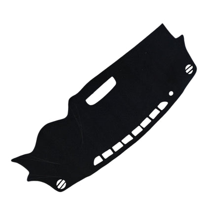 Non-Slip Dash Mat Suitable for Mazda CX3 DK 2.0 (2015-2023).