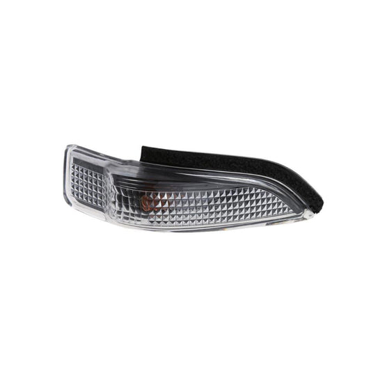 Right Side Mirror Blinker Light Suitable for Toyota Corolla ZRE182 1.8L