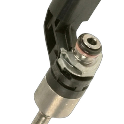 Fuel Injector Suitable for Audi Q7 VW Touareg Passat Phaeton 03H906036A