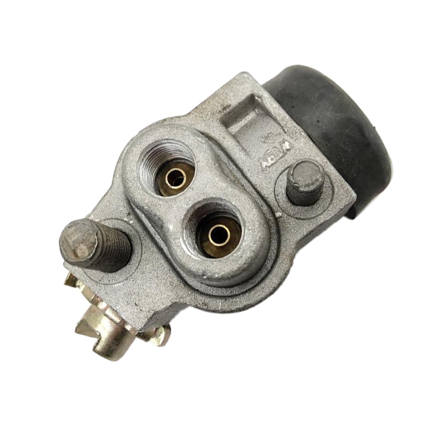 Front LH+RH Wheel Cylinders Suitable for Suzuki Sierra SJ410