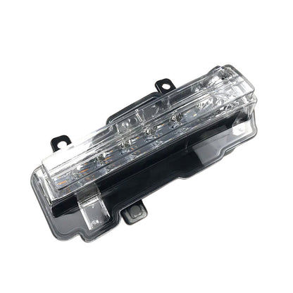 Front Bumper Fog Light Right Lamp Suitable For Mitsubishi Pajero Montero 2015-2017 8312A020