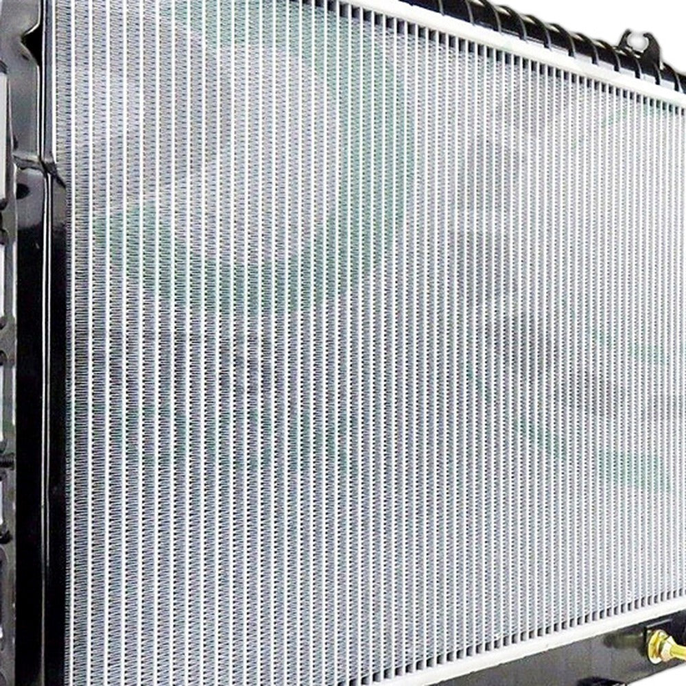 Radiator Suitable for Toyota Land Cruiser 80 Series HZJ80R HDJ80R 4.2L Diesel - XQ1