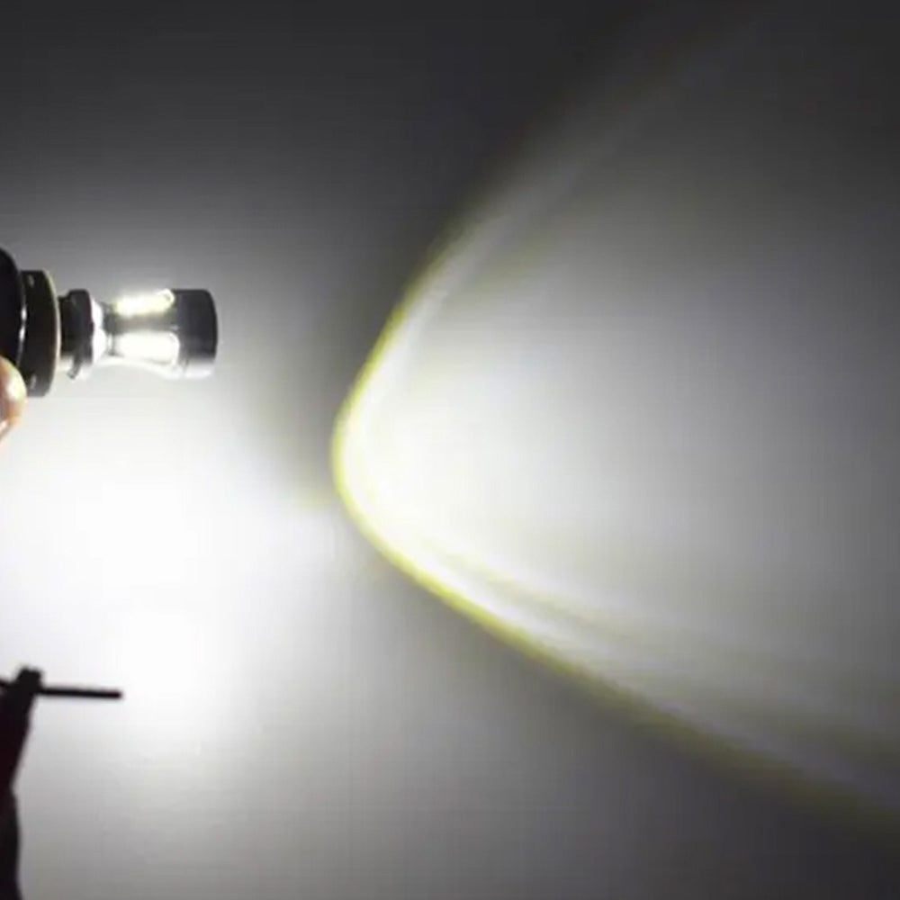 2x LED Reverse Tail Light Bulbs Globe Suitable For Toyota Landcruiser 80 Series.
