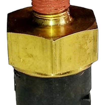 Fuel Pressure Sensor Suitable for Detroit Diesel Freightliner 23532797 - XQ1