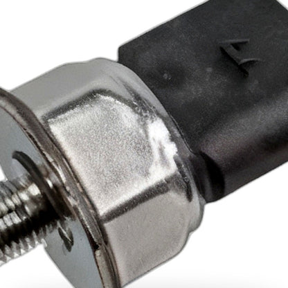Fuel Pressure Sensor Suitable for Mercedes C-Class W203 W204 CLK E-Class W211 - XQ1