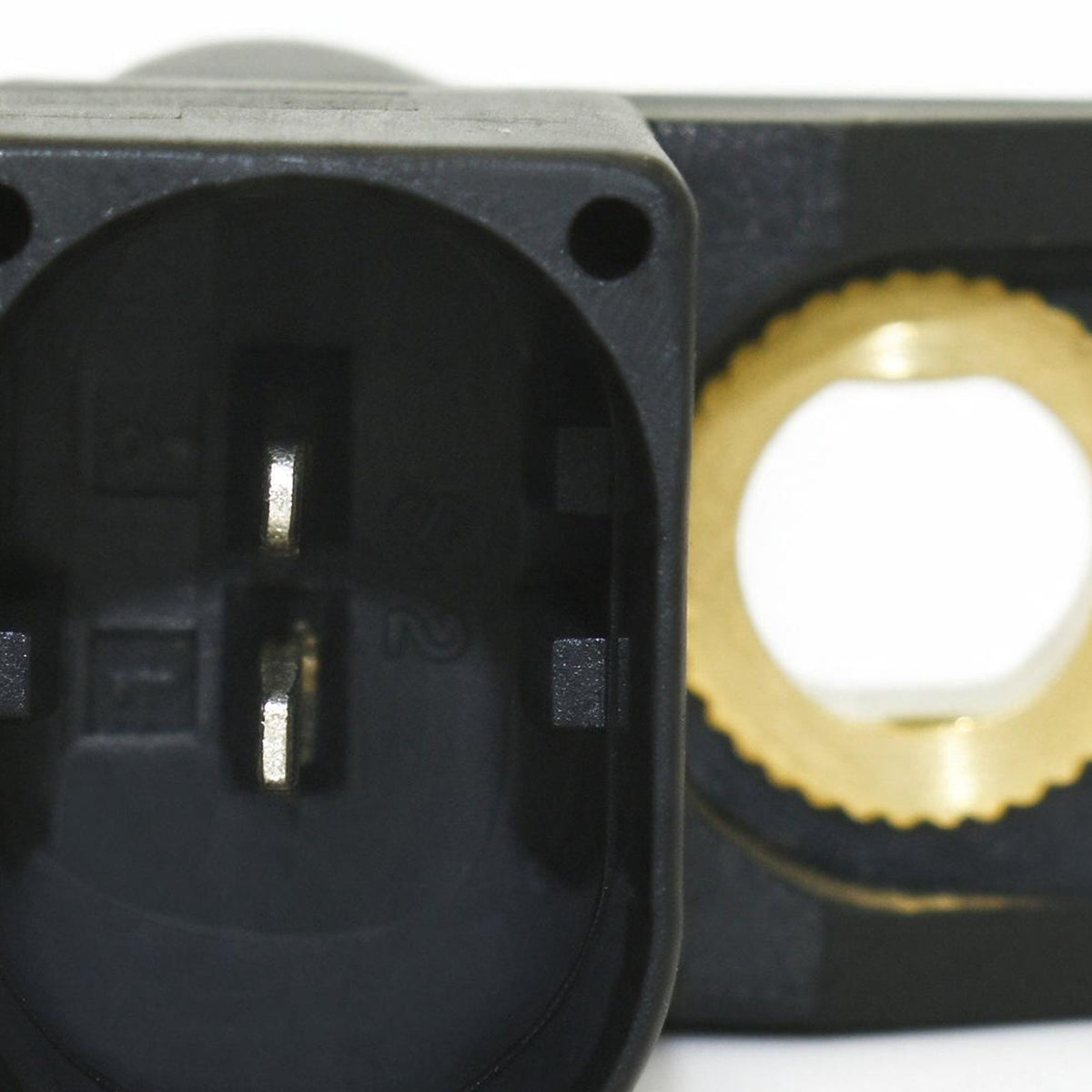 Crankshaft Position Sensor Suitable for Mercedes-Benz C-Class W203 W204 E-Class - XQ1