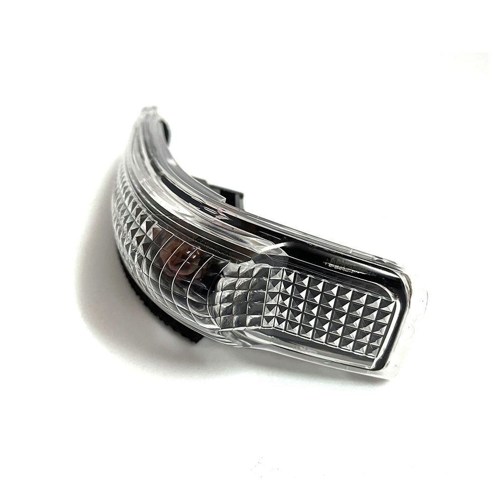 Right Side Mirror Blinker Light Suitable For Toyota Corolla ZRE182 2012-2018