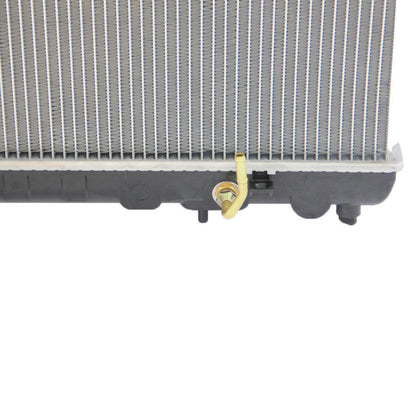 Radiator Suitable For Nissan Elgrand E50 E51 2.5L 3.5L V6 VQ35DE Imported AT MT 2000-2008.