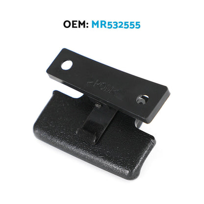 Upper Console Catch Latch Suitable For Mitsubishi Pajero NM NP NS NT NW NX MR532555.