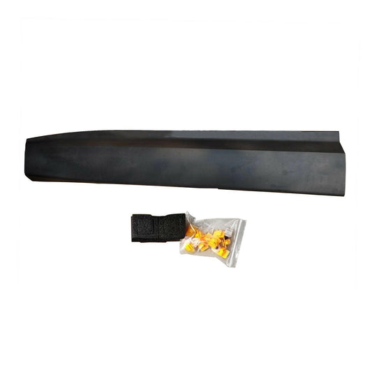 Front Left Door Lower Molding Garnish Suitable For Hyundai Santa Fe 2012-2018.