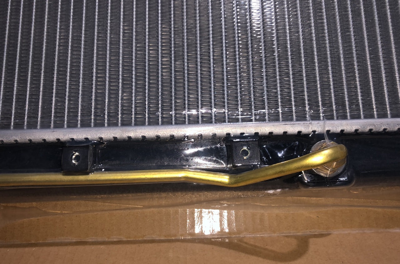 Radiator Suitable For Mitsubishi 380 DB 3.8L V6 2005ÿ2008 Automatic & Manual Transmission
