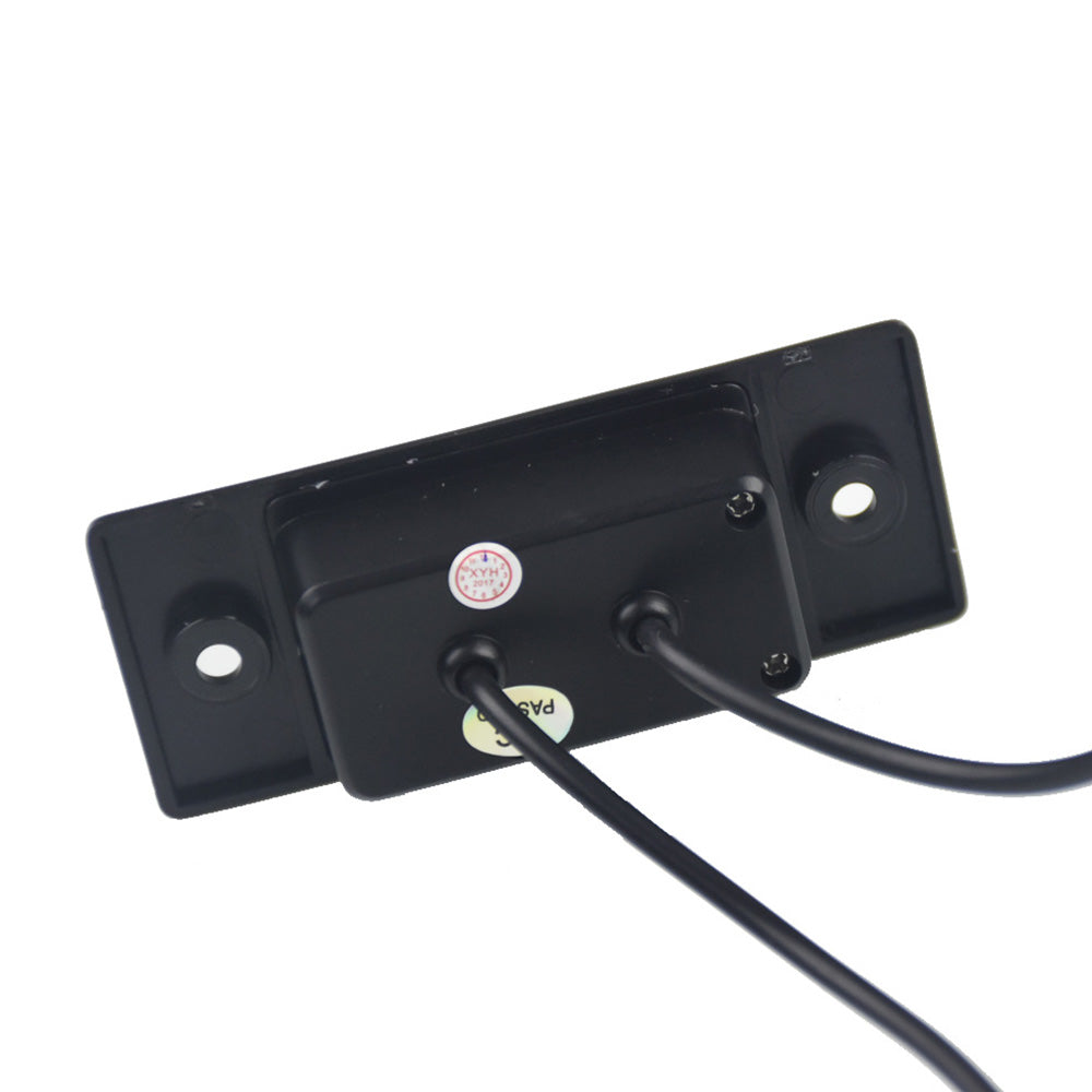 Rear View Reversing Camera Suitable for VW Volkswagen Tiguan Golf Passat Skoda.